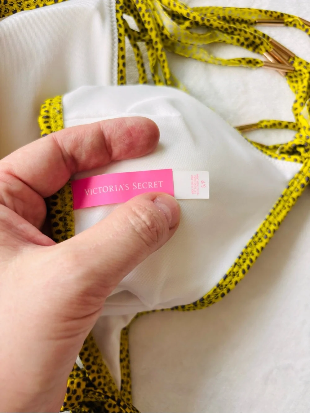 Victorias Secret image shows